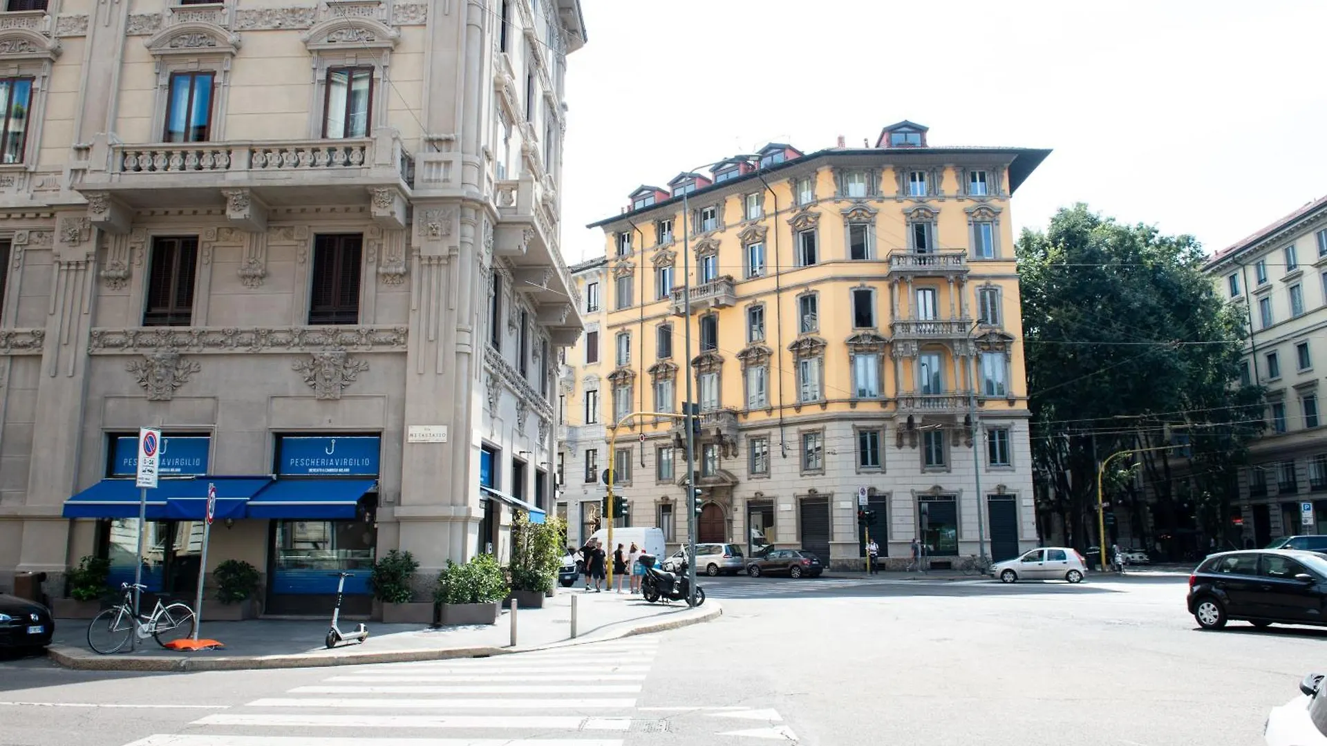 Il Cenacolo Milano Centro Cadorna Santambrogio Comodo Per Fiera E Allianz Milano Convention Centre 0*, Milan Italy