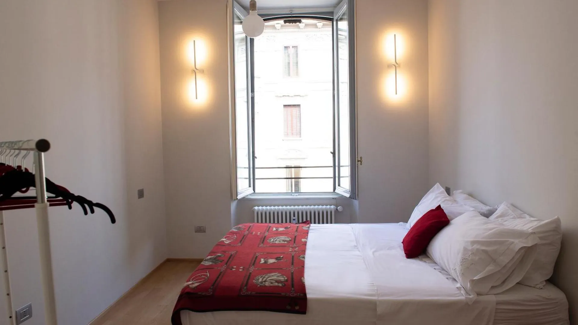Il Cenacolo Milano Centro Cadorna Santambrogio Comodo Per Fiera E Allianz Milano Convention Centre Milan